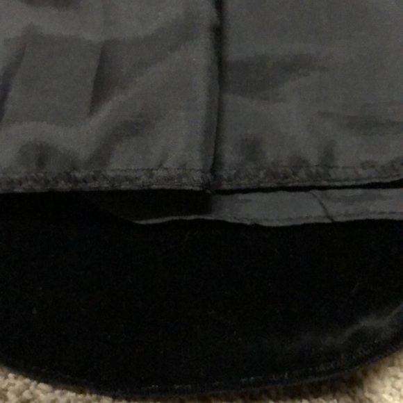 Vintage Laura Ashley Black Velvet Pencil Skirt - Size USA 12 - Picture 9 of 10